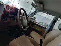 Toyota Land Cruiser 70